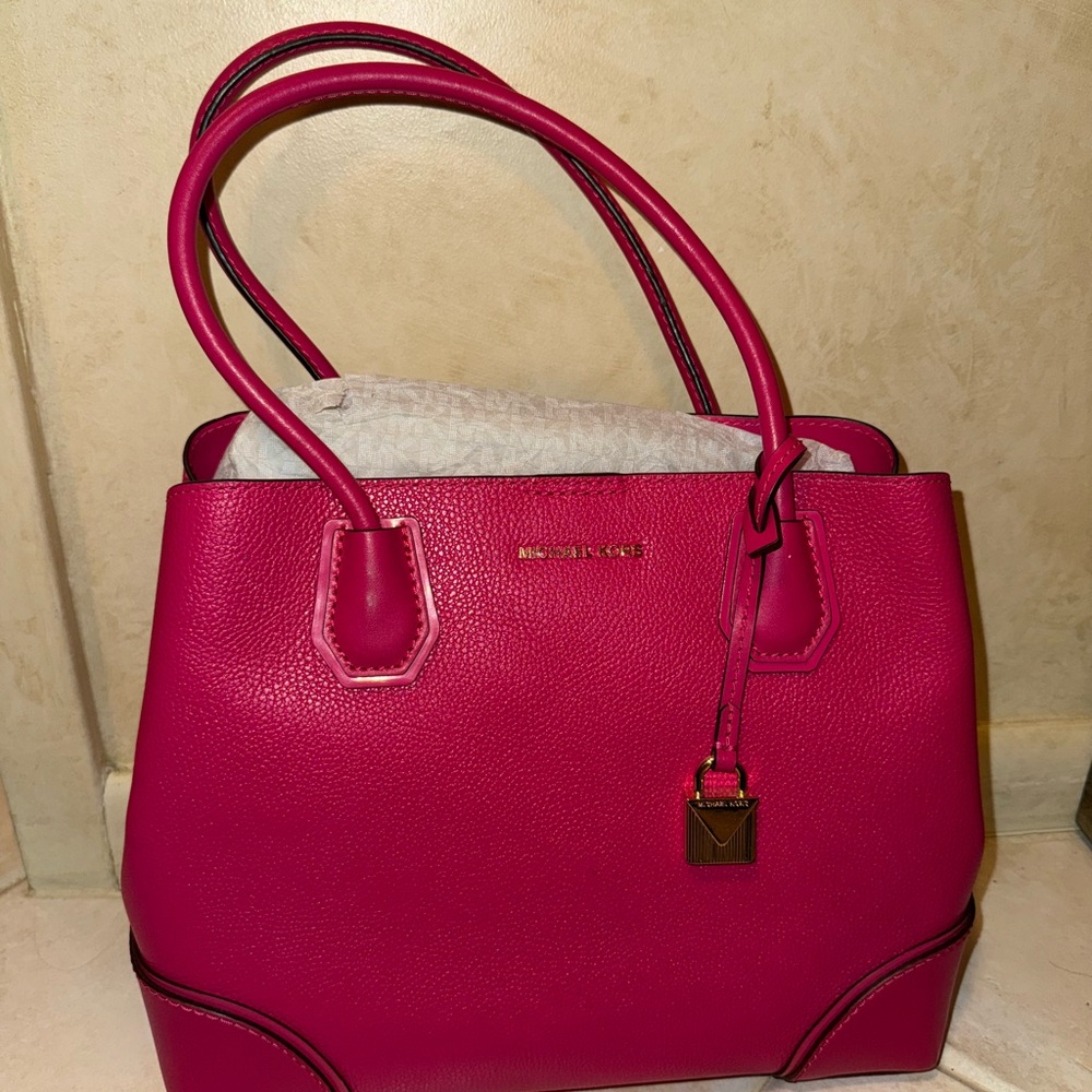 MICHAEL KORS Pink Studio Mercer Corner KORS Studio